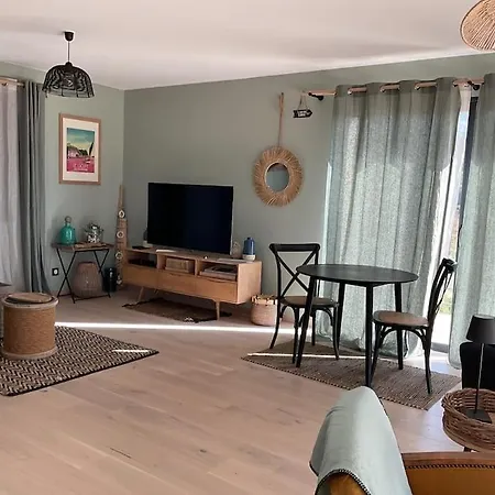 L'elegante Confort, Clim & Vue Imprenable Bassillac